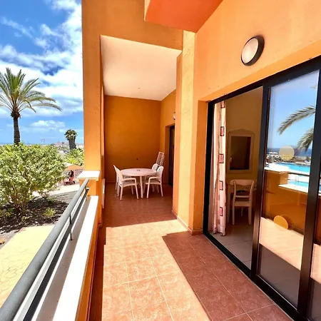 Junior With Pool Or Sea View, Wifi And Heated Pool