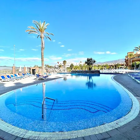 Junior With Pool Or Sea View, Wifi And Heated Pool * San Miguel de Abona