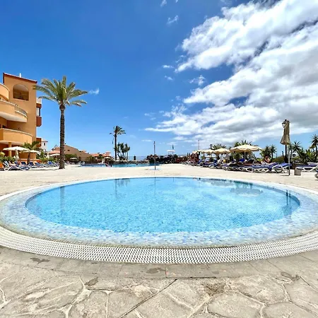 Junior With Pool Or Sea View, Wifi And Heated Pool Apartamento San Miguel de Abona