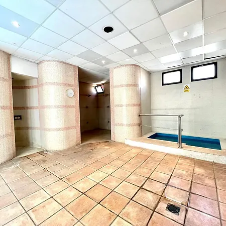 Junior With Pool Or Sea View, Wifi And Heated Pool Apartamento *