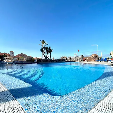 Junior With Pool Or Sea View, Wifi And Heated Pool *